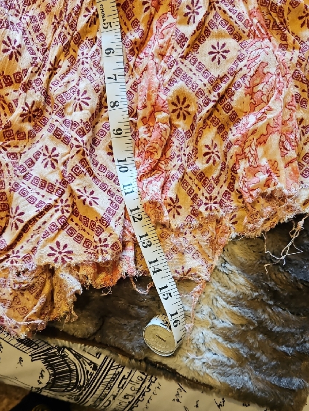 Free People Peach and Mauve Printed Ruffled Shorts - Picture 4 of 6